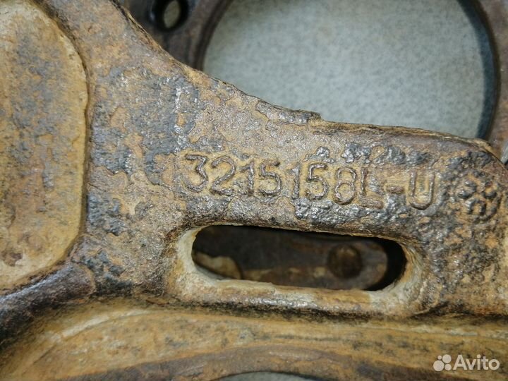 Задняя цапфа для Ford Explorer (U2) 1994-2003