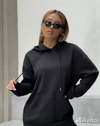 Свитшот женский оверсайз