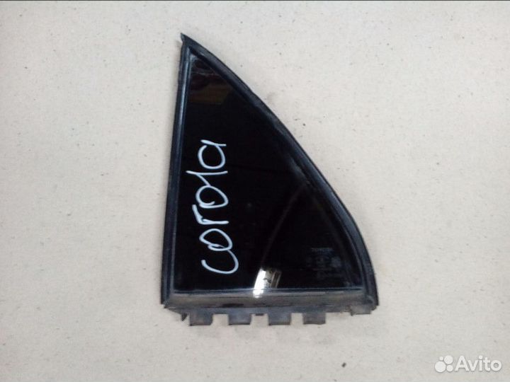 Форточка задней двери Toyota Corolla E12 120