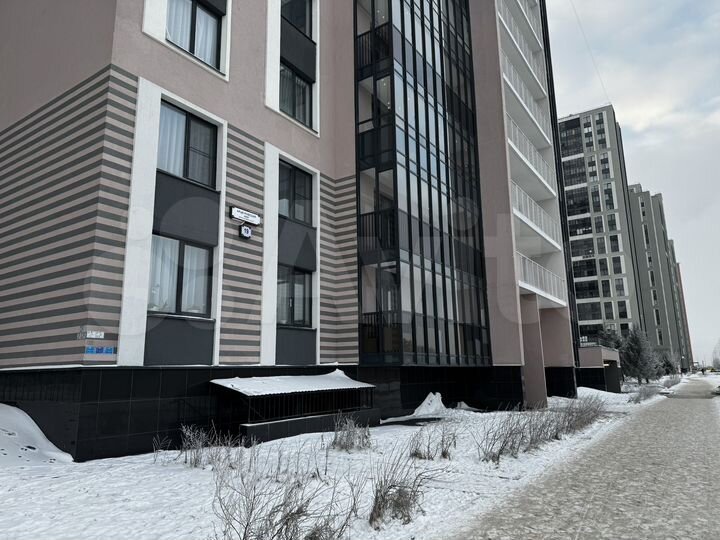 Машиноместо, 14 м²