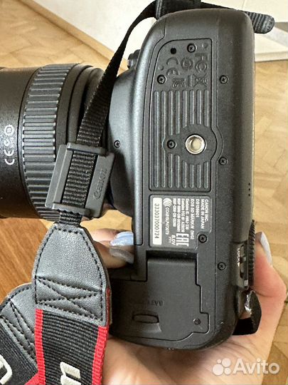 Зеркальный фотоаппарат canon mark 4