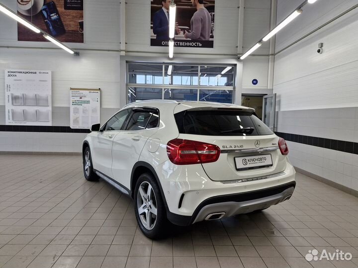 Mercedes-Benz GLA-класс 2.0 AMT, 2015, 97 660 км