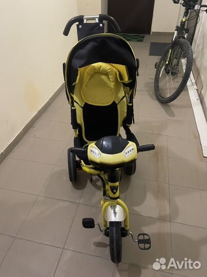 Трехколесный велосипед