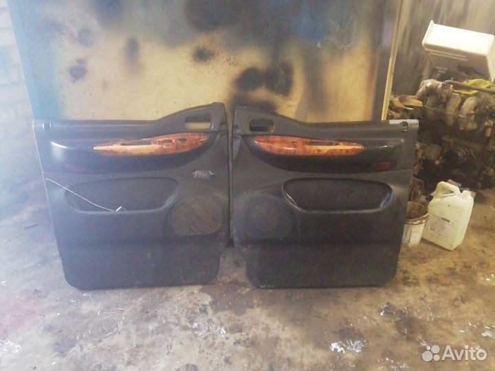 Дверные карты Hyundai starex