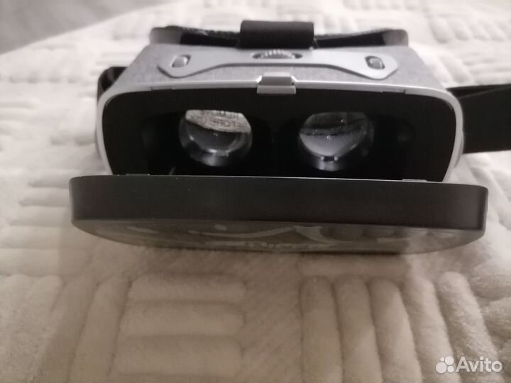 Очки виртуальной реальности hiper