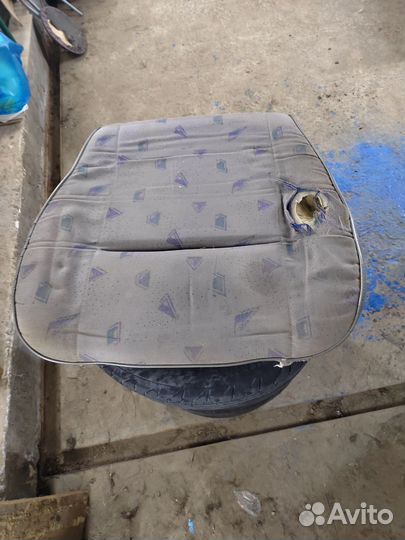 Сиденье водительское