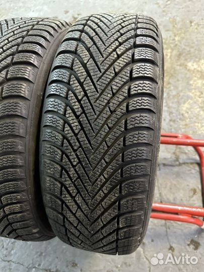 Pirelli Winter Cinturato 205/55 R17