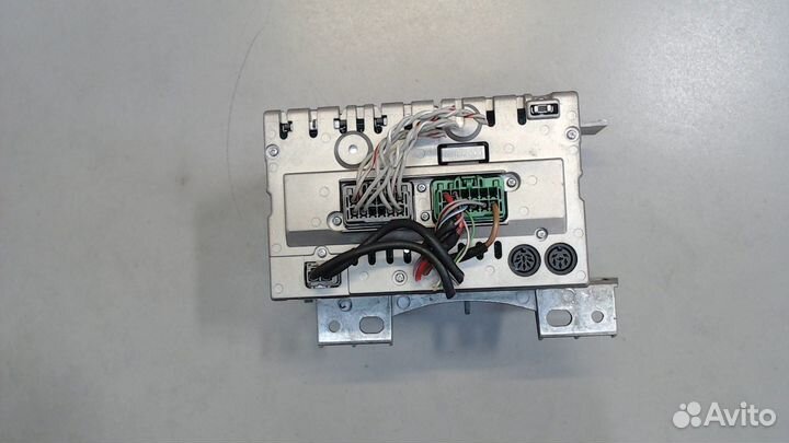 Магнитола Volvo S80, 2002