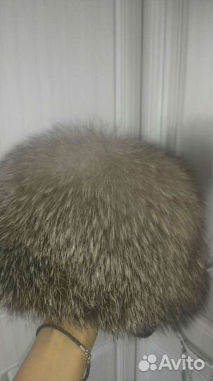 Меховая женская шапка