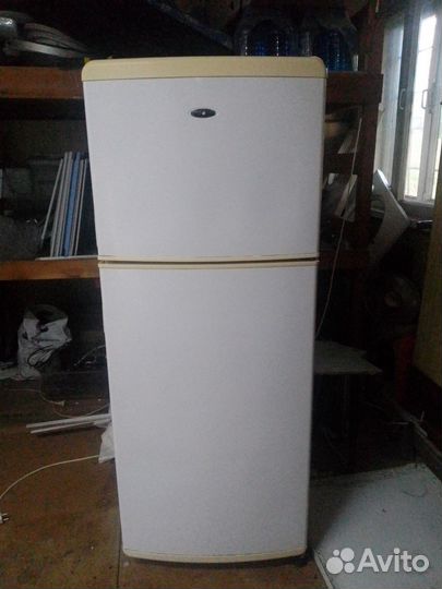 Холодильник No frost Whirpool