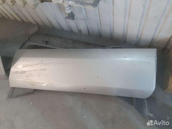 Пластиковые накладки на toyota LC 120