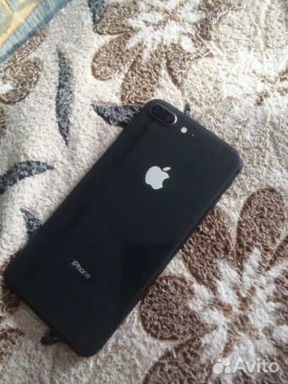 iPhone 8 Plus, 256 ГБ
