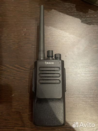 Рация R810