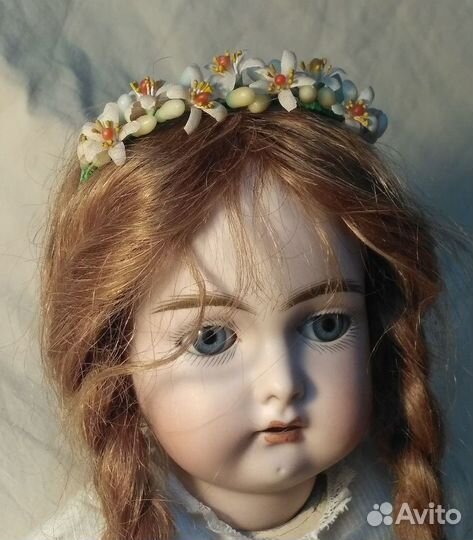 Шелковые и восковые цветы для антикварной куклы