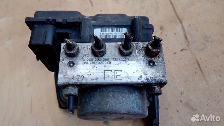 Блок ABS FE 13282282 на Опель Корса Д