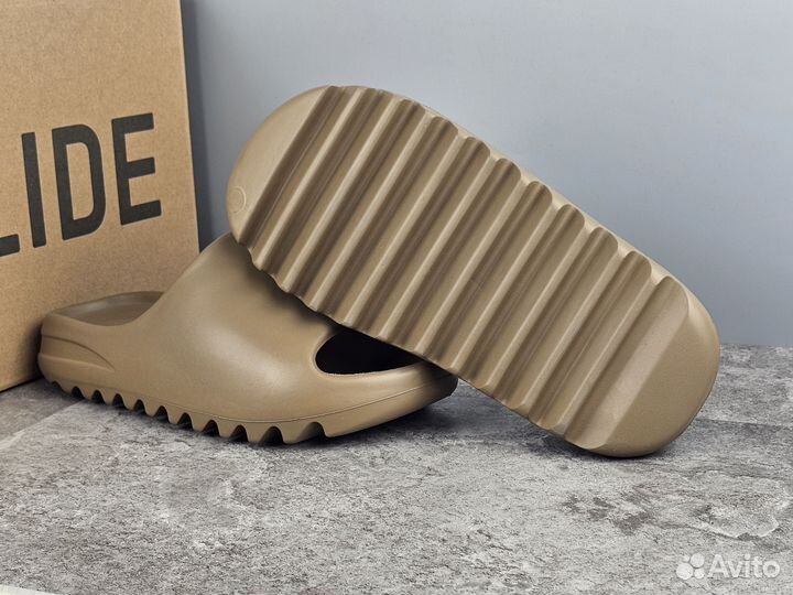 Adidas Yeezy Slide 