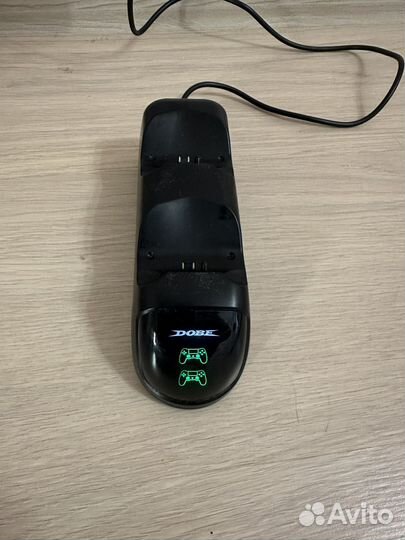 Зарядная станция для геймпадов ps4