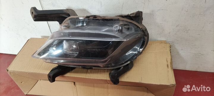 Птф передняя правая Hyundai Santa Fe 4