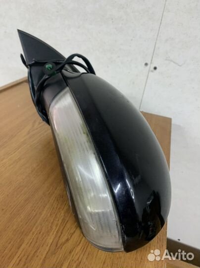 Зеркало левое на запчасти пассат Б6-2008