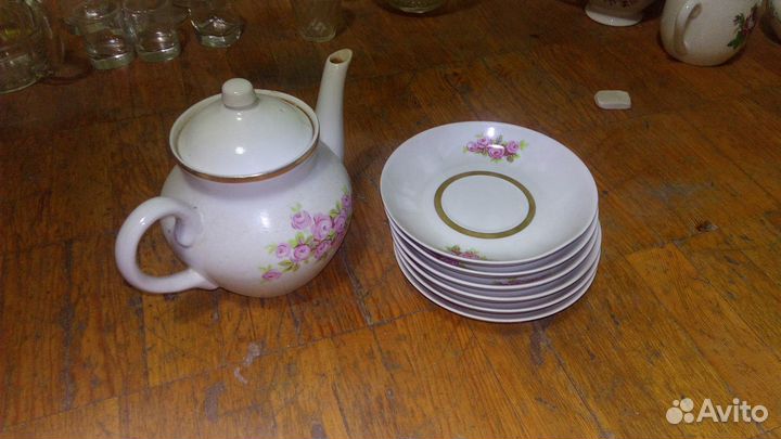 Заварник+ блюдца