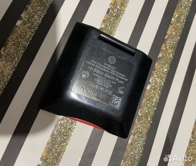 Тени для век shiseido 15