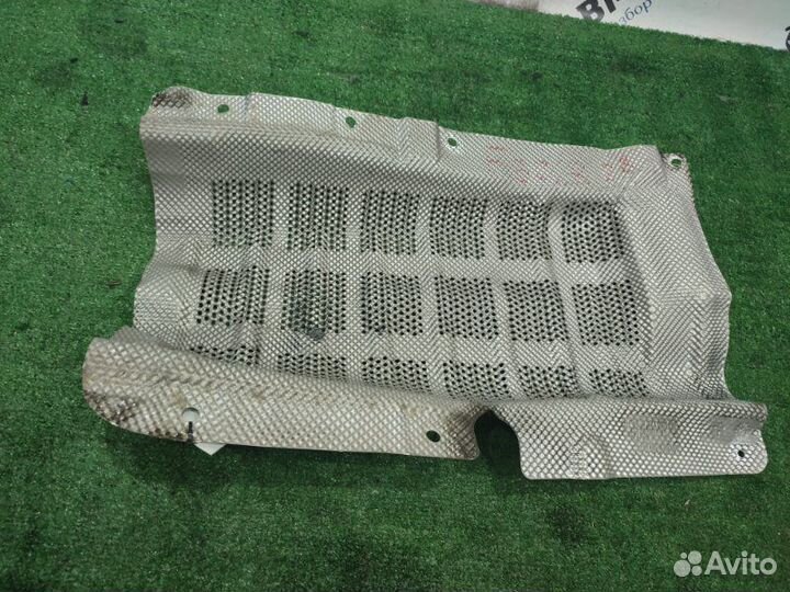 Тепловой экран Bmw 320D F30 N47D20C 2012