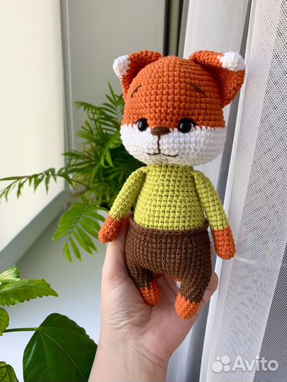 Лисенок (вязаные игрушки амигуруми крючком)