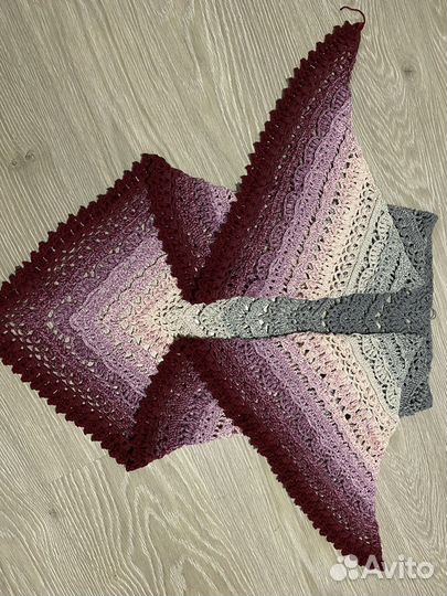 Платок шаль (бактус). Ручная работа