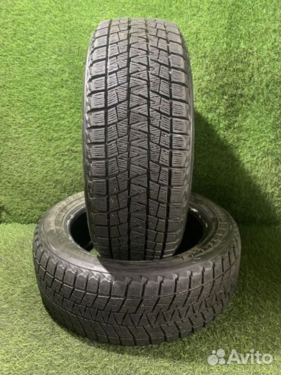 Bridgestone Blizzak DM-V1 235/55 R18 100R
