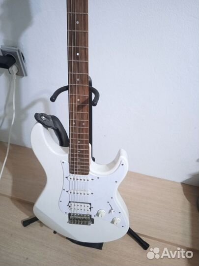 Электрогитара с комбиком