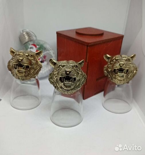 Стопка тигр. Бронза