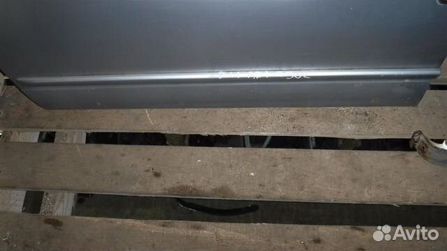 Молдинг передней левой двери Nissan Primera (P11)