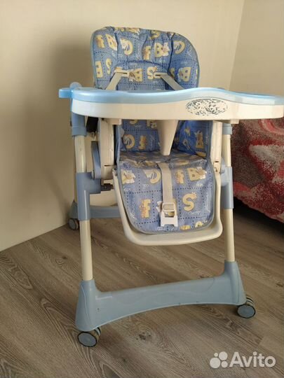 Стул для кормления
