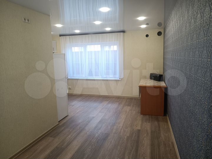 Дом 77,6 м² на участке 1 сот.