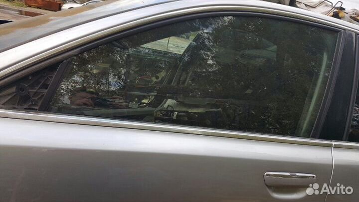 Дверь передняя левая Audi S8 D3 BSM 2006