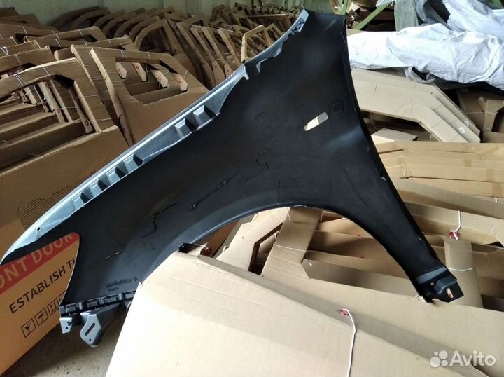 Крыло переднее правое Mitsubishi ASX 2010 - 2019