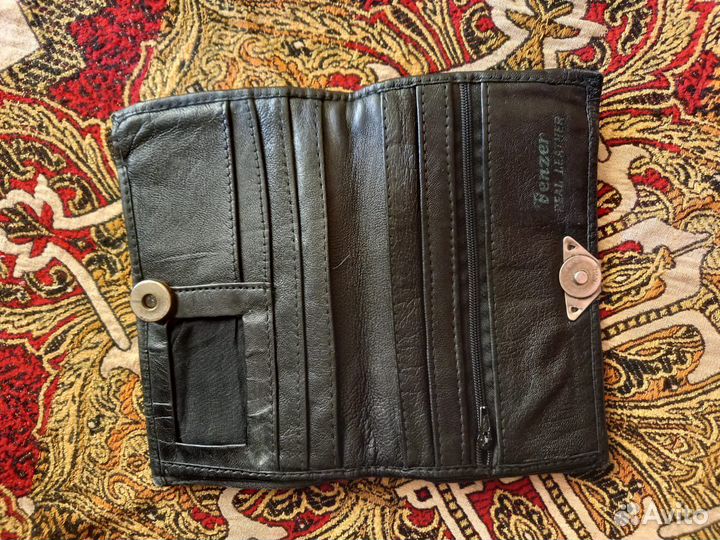 Мужское кожаное портмоне