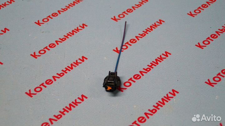 Nissan 92600-3VB2A Разъем компрессора кондиционера