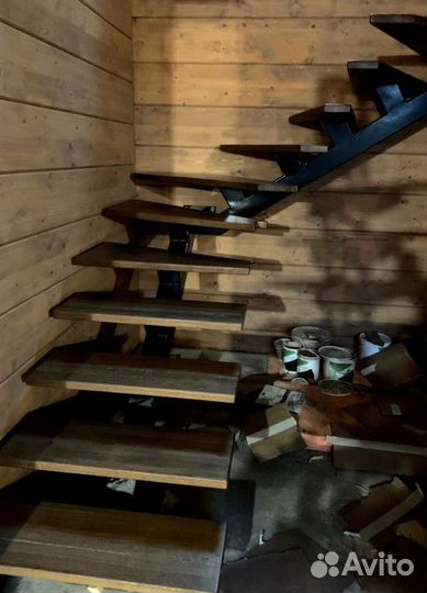 Лестница г-образная на дачу