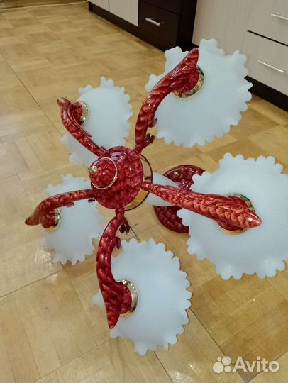 Люстра потолочная