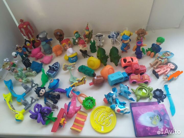 Игрушки из киндера