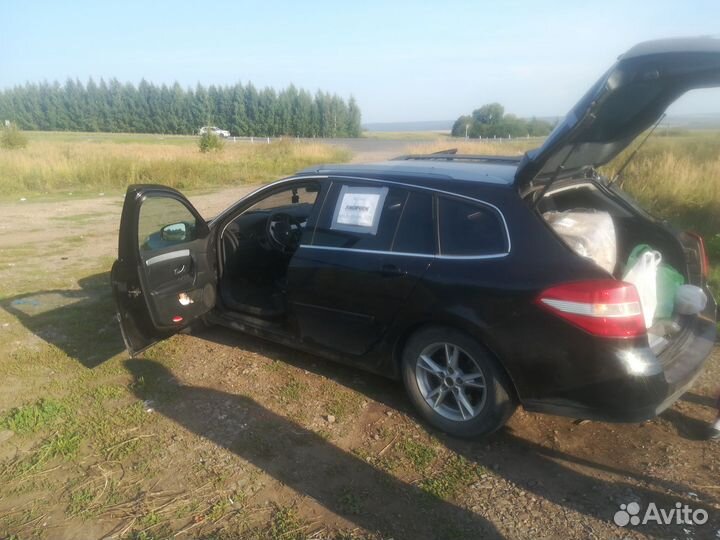 Renault Laguna 2.0 МТ, 2008, 282 000 км