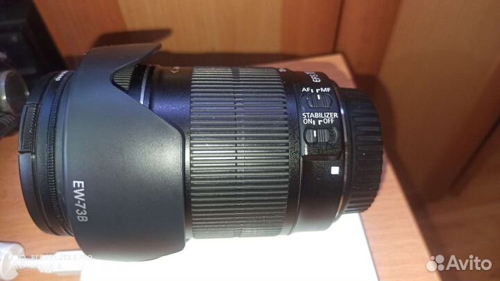 Объектив Canon EF-S 18-135mm f/3.5-5.6 IS