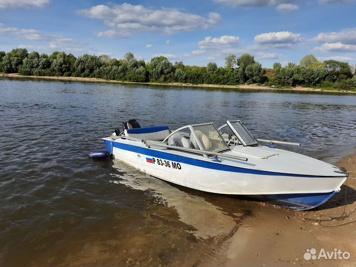 Моторная лодка Прогресс-4