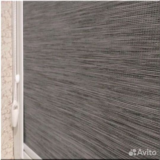 Шторы рулонные Блэкаут на заказ новые