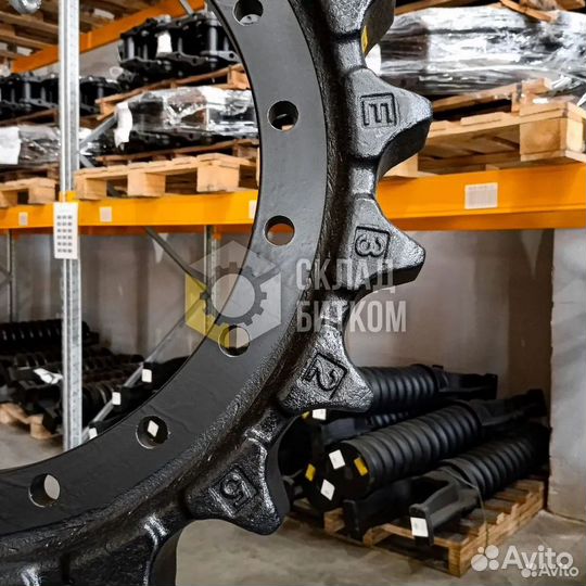 Звезда Case CX564