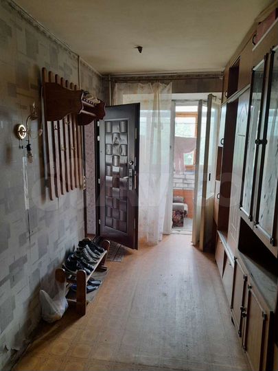 Комната 11,6 м² в 4-к., 3/9 эт.