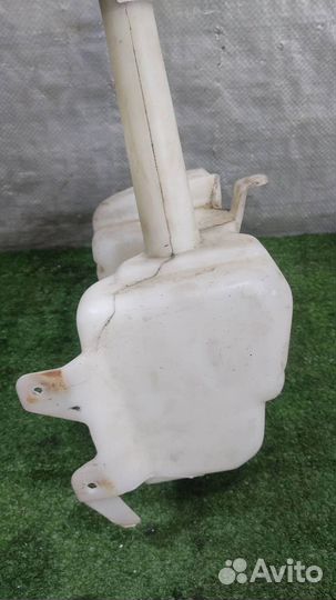 Бачок омывателя Nissan X-Trail T30 2003