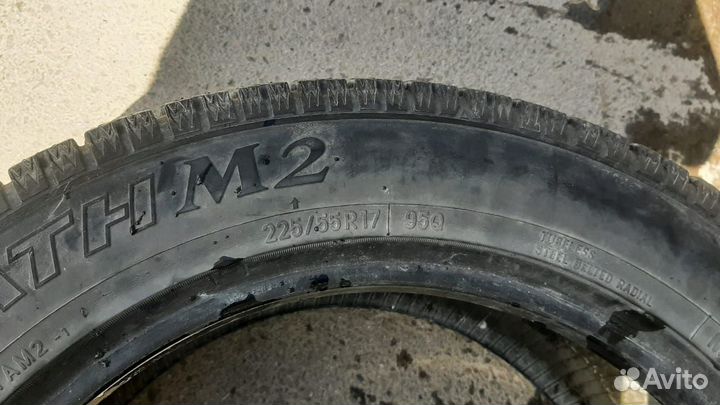 Toyo tranpath m2 225/55 r17