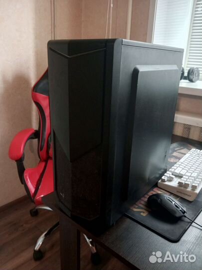 Игровой компьютер (с монитором)